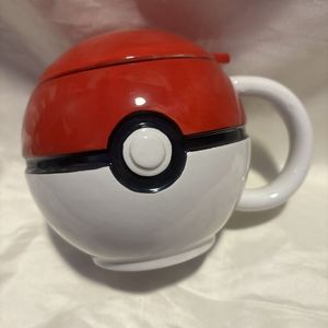Pokeball Mug with lid
